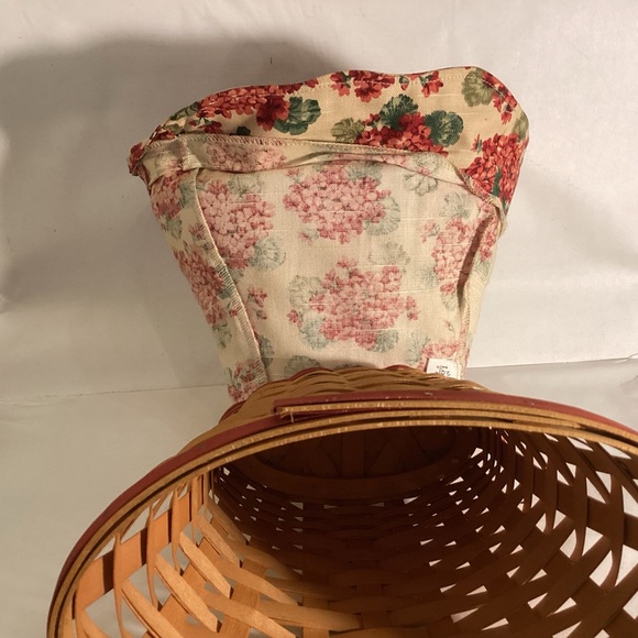 Longaberger basket retired may series. - Picture 8 of 8